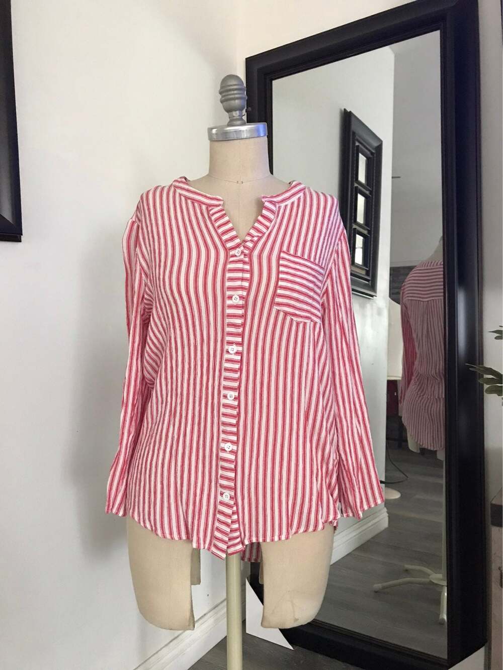 New! Kori America Red & White Striped Women's Button down Blouse Top S/M